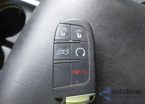 2018 Chrysler 300 Limited из США, поврежденный, VIN 2C3CCAKG3JH300086